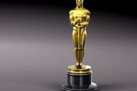 Oscar Trophy
